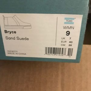 Brand New Toms Bryce Ankle Booties